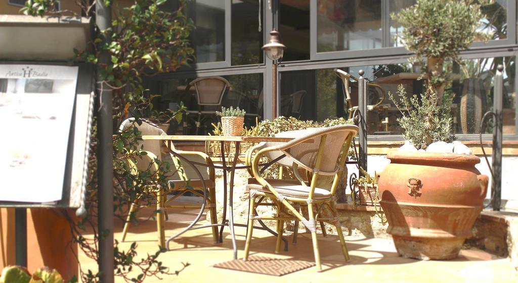 Holiday Rooms Antica Badia Volterra Exterior photo